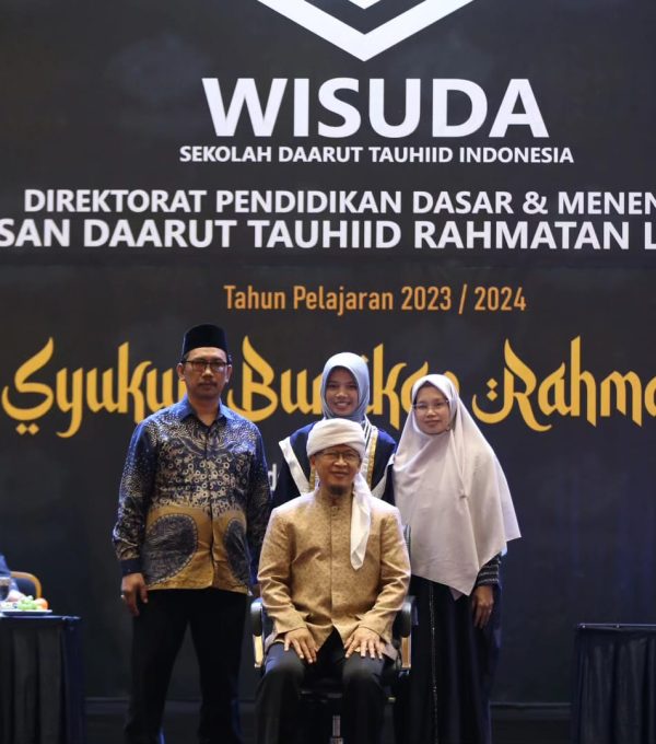 Aminah Raih Gelar Santri Terbaik, Berkah Amanah Kepada Karunia Allah