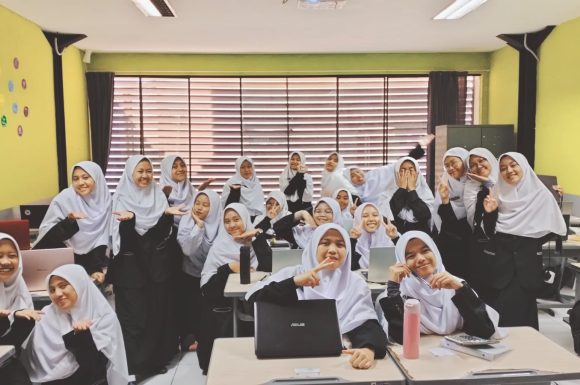 Menarik, SMK DTBS Rutinkan Sesi Walas Guna Tingkatkan Kualitas Belajar