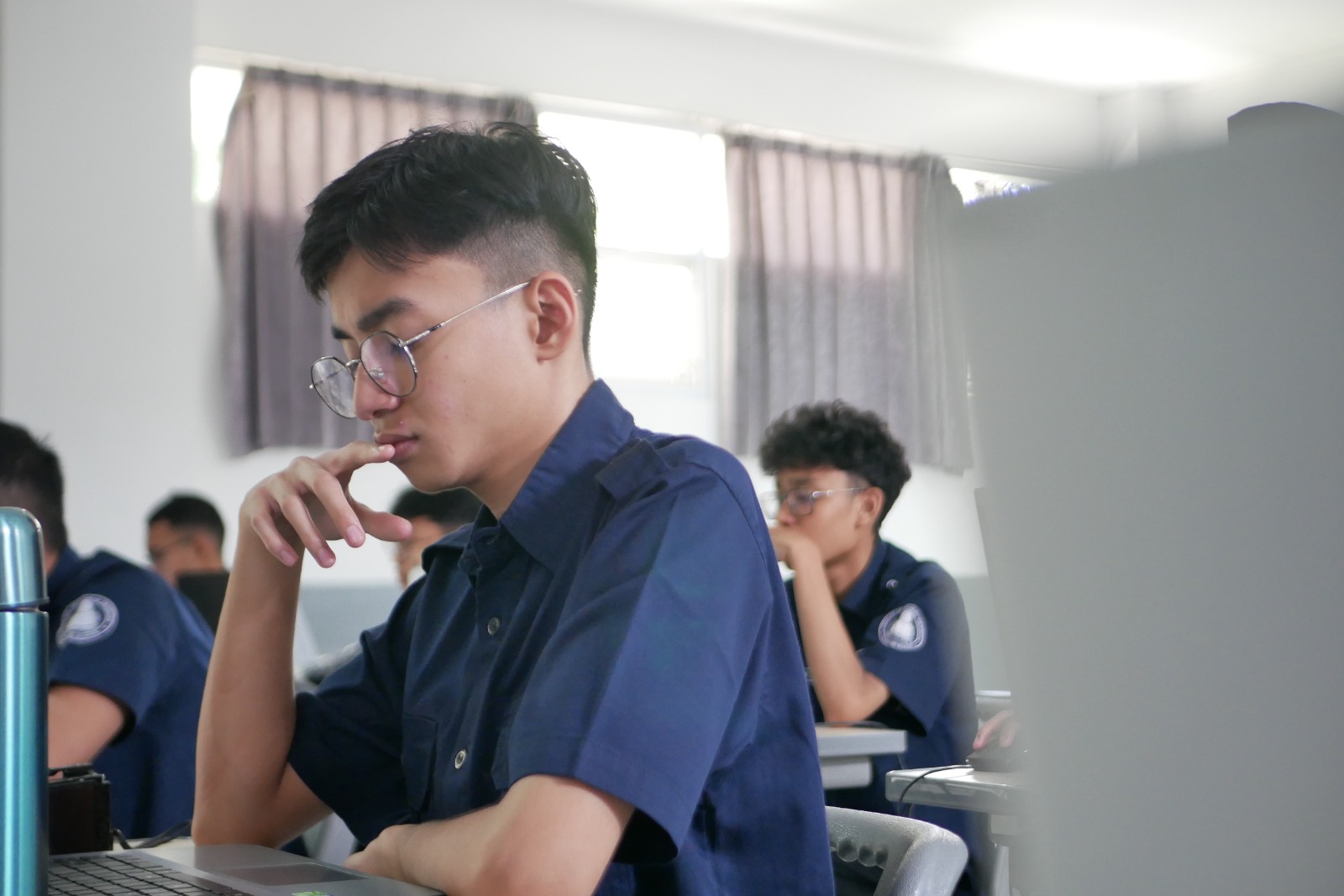 Santri Jurusan Broadcasting dan Perfilman SMK DTBS Laksanakan Sertifikasi Internasional Adobe Premiere Pro