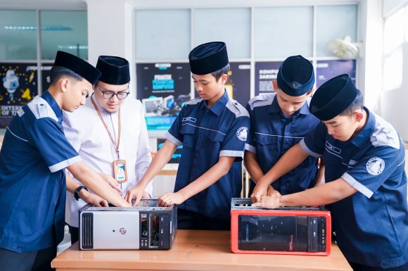 SMK Daarut Tauhiid Boarding School Membuka PPDB/SPMB Tahun Ajaran 2026/2027