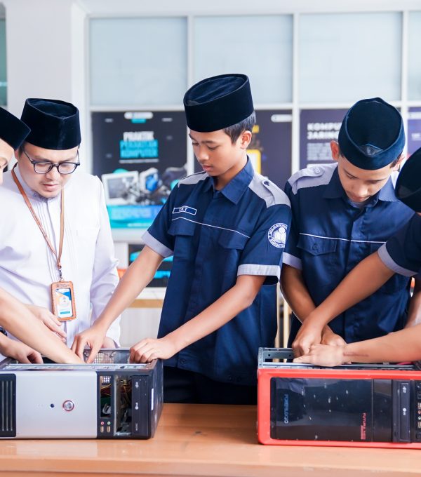 SMK Daarut Tauhiid Boarding School Membuka PPDB/SPMB Tahun Ajaran 2026/2027